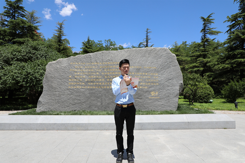 14ef85a636374dd08d63fd5f9e471ed3.jpg 吴建忠.JPG